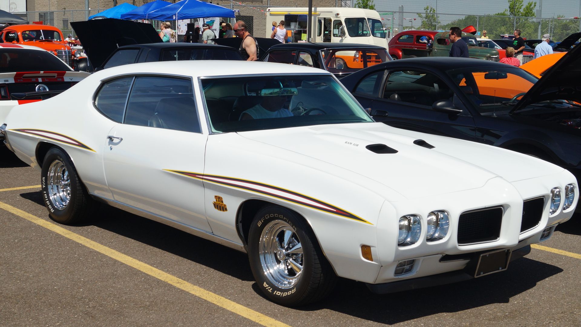 File:1970 Pontiac GTO The Judge (27220110376).jpg