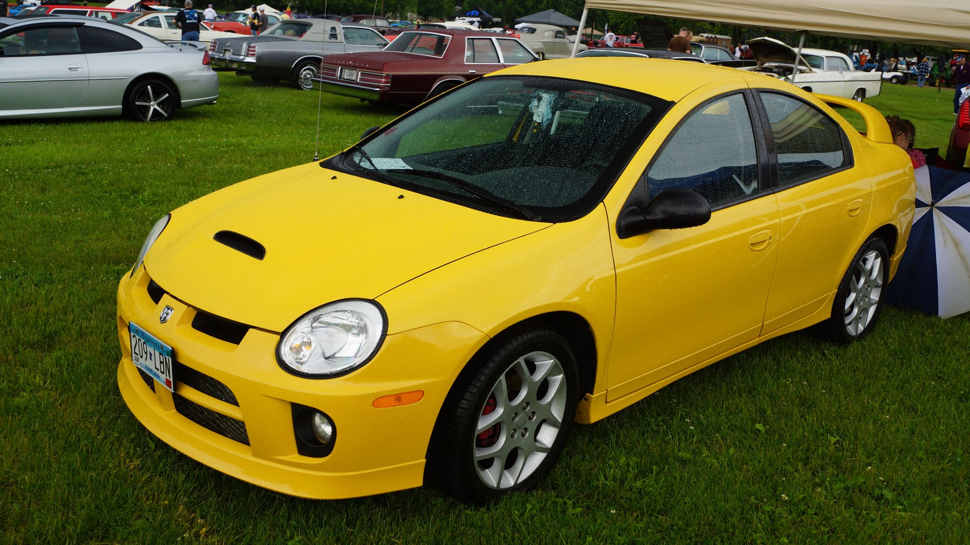 File:2004 Dodge Neon SRT-4.jpg