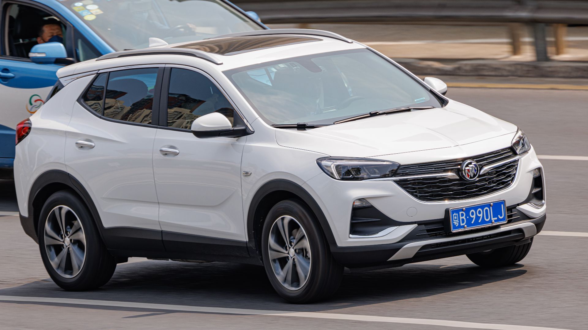 File:BUICK ENCORE GX China (3).jpg