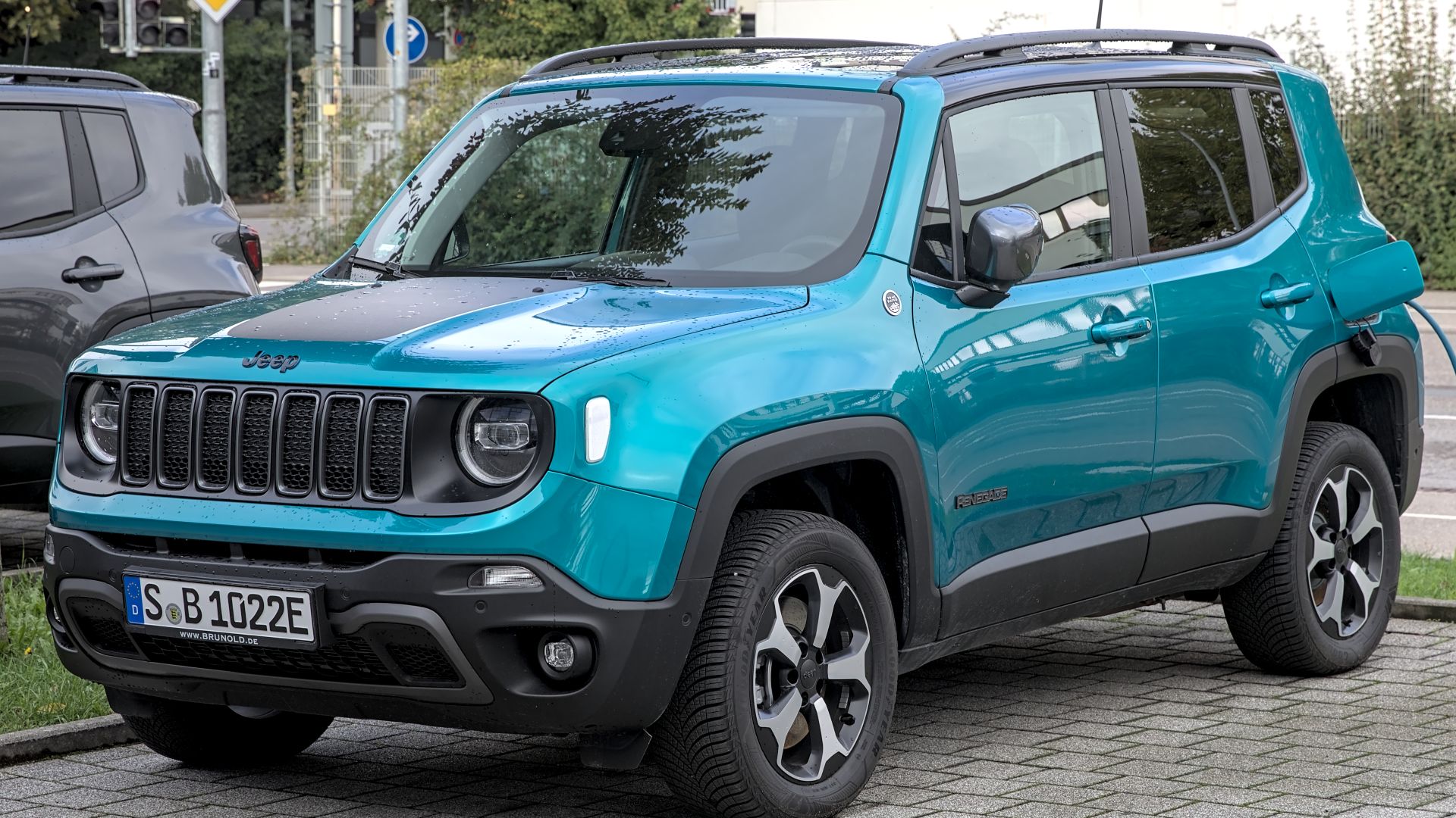 File:Jeep Renegade 4xe 1X7A6025.jpg