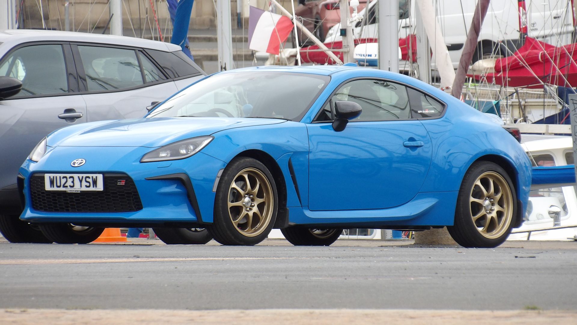 File:Toyota GR86 in Paimpol, France.jpg