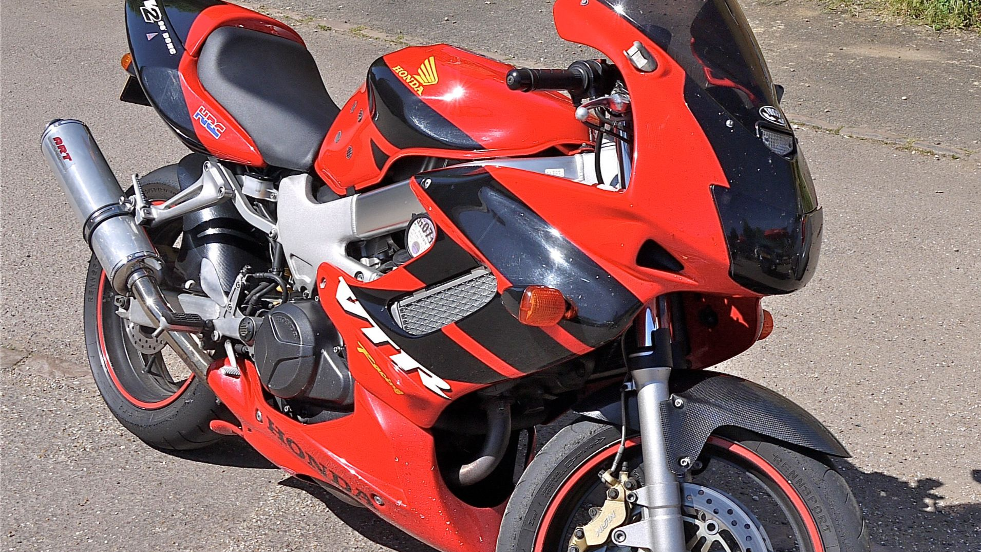 File:Honda VTR1000 - Flickr - mick - Lumix(1).jpg