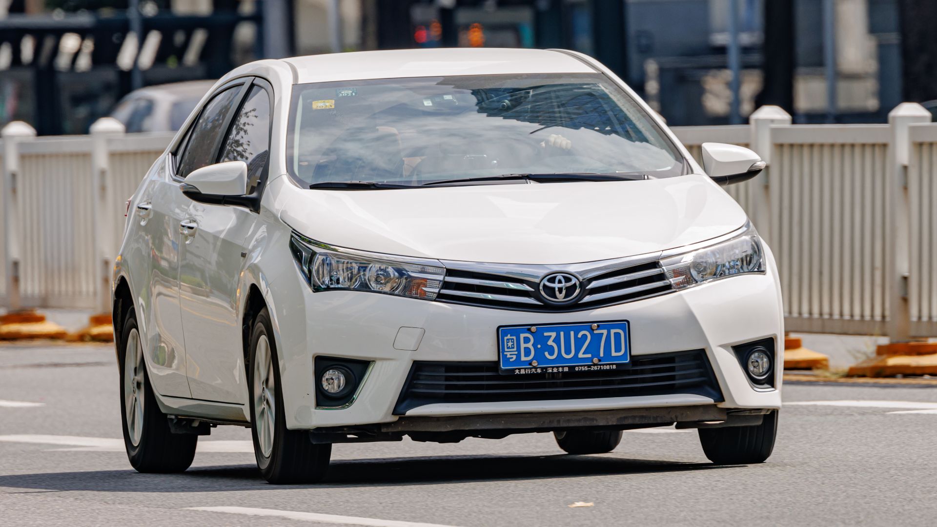 File:TOYOTA COROLLA (E180) China (2).jpg