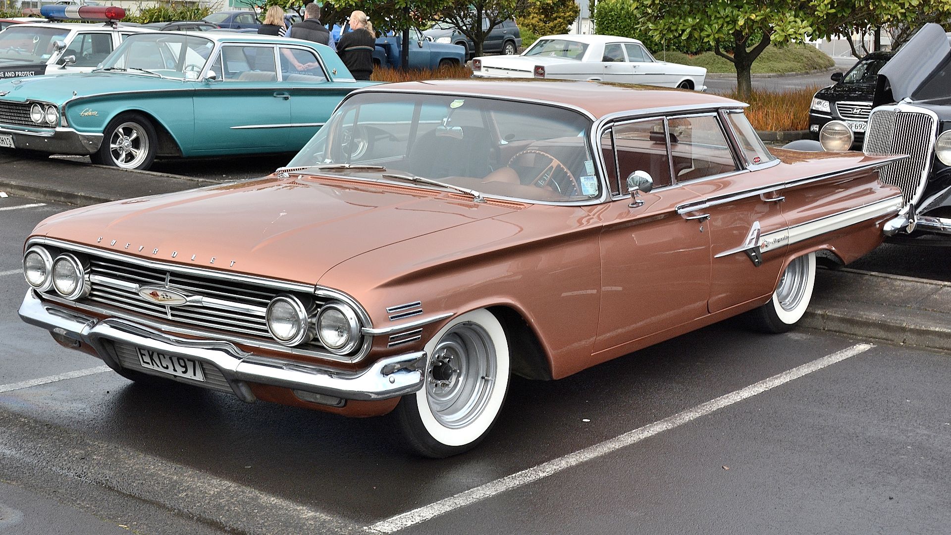 File:1960 Chevrolet Impala (15421121866).jpg