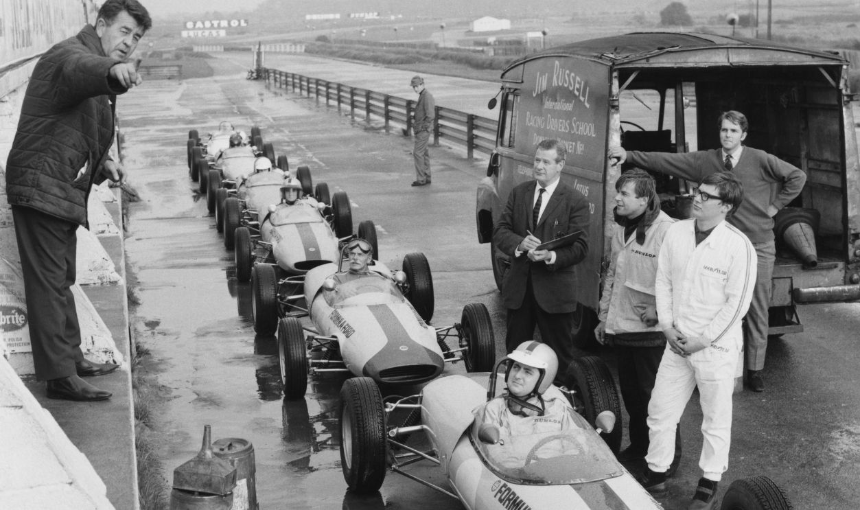 Gettyimages - 692169343, im Russell Racing School Jim Russell International Racing School instructor Jim Russell gives out instruction to his pupil drivers sitting aboard their Lotus 51 Formula Ford racing cars before they go out onto the track on 1 June 1967 at the Snetterton circuit near Thetford, United Kingdom.