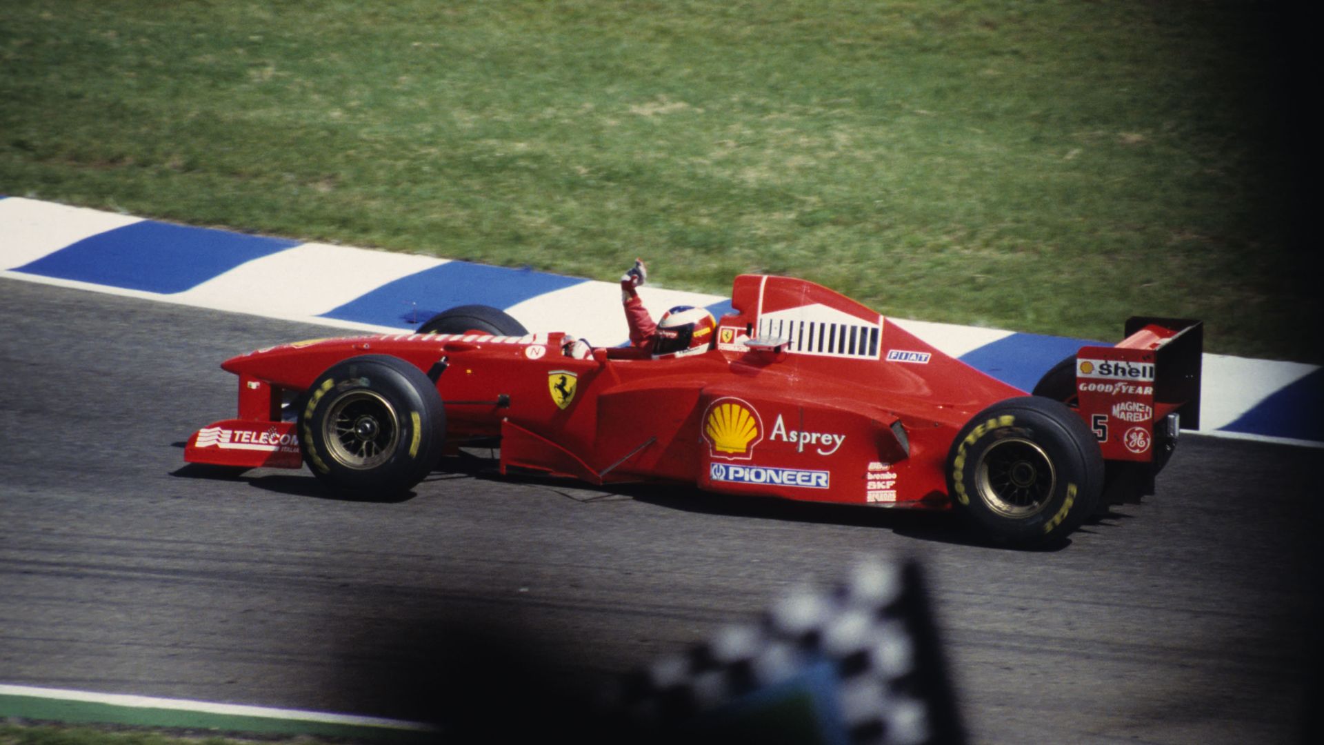 File:Michael Schumacher 1997.jpg
