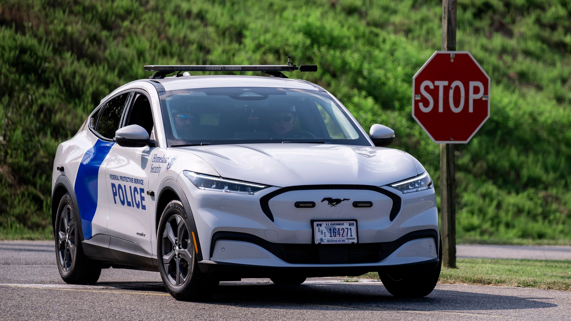 File:DHS FPS Ford Mustang Mach-E (DHS-164271, Front left view).jpg