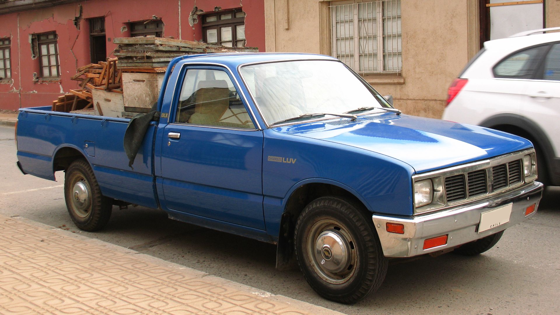 File:Chevrolet Luv 1600 DLX 1986 (16681691829).jpg