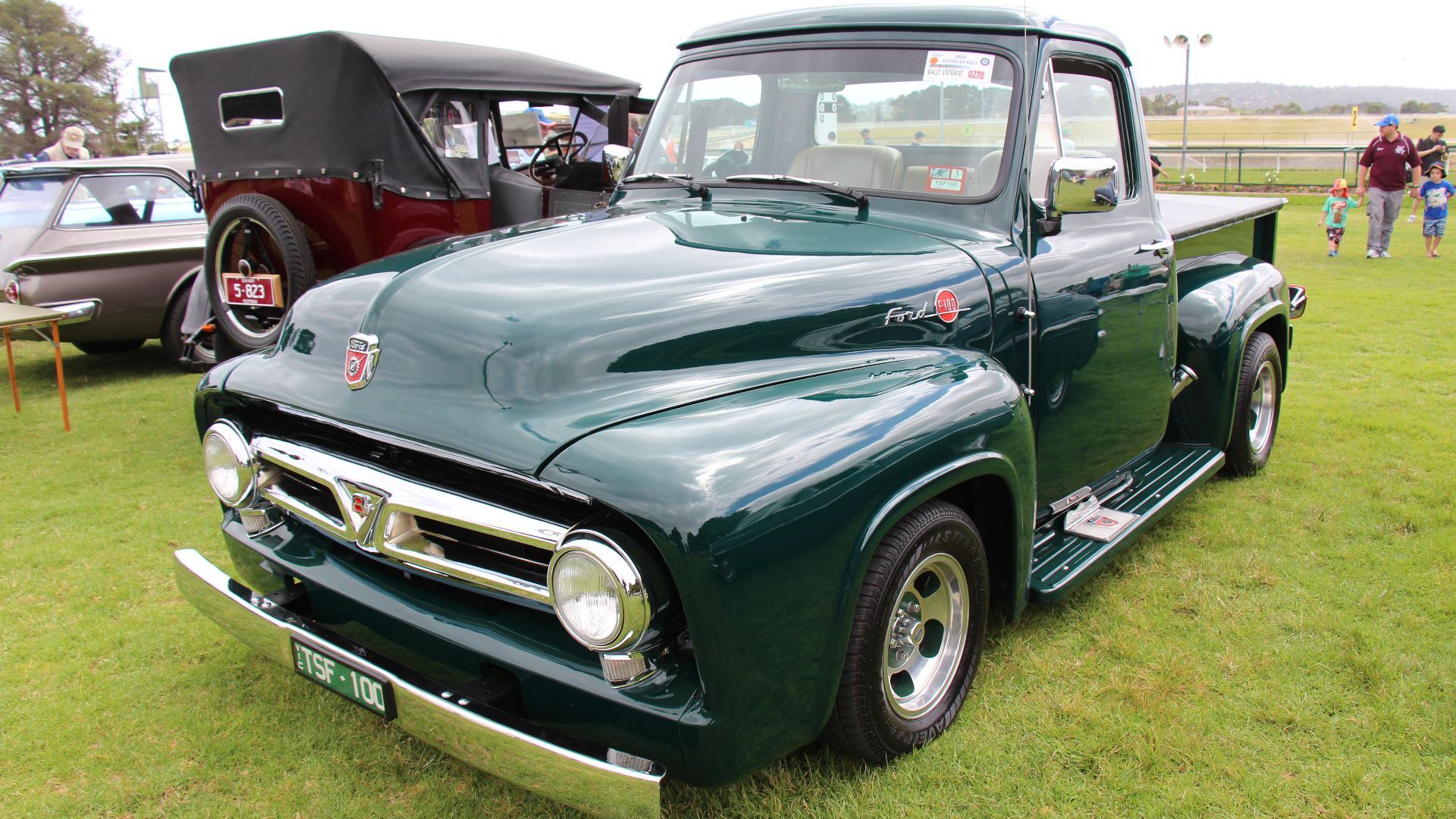 File:1953 Ford F100 Standard Cab Pickup (12789438223).jpg