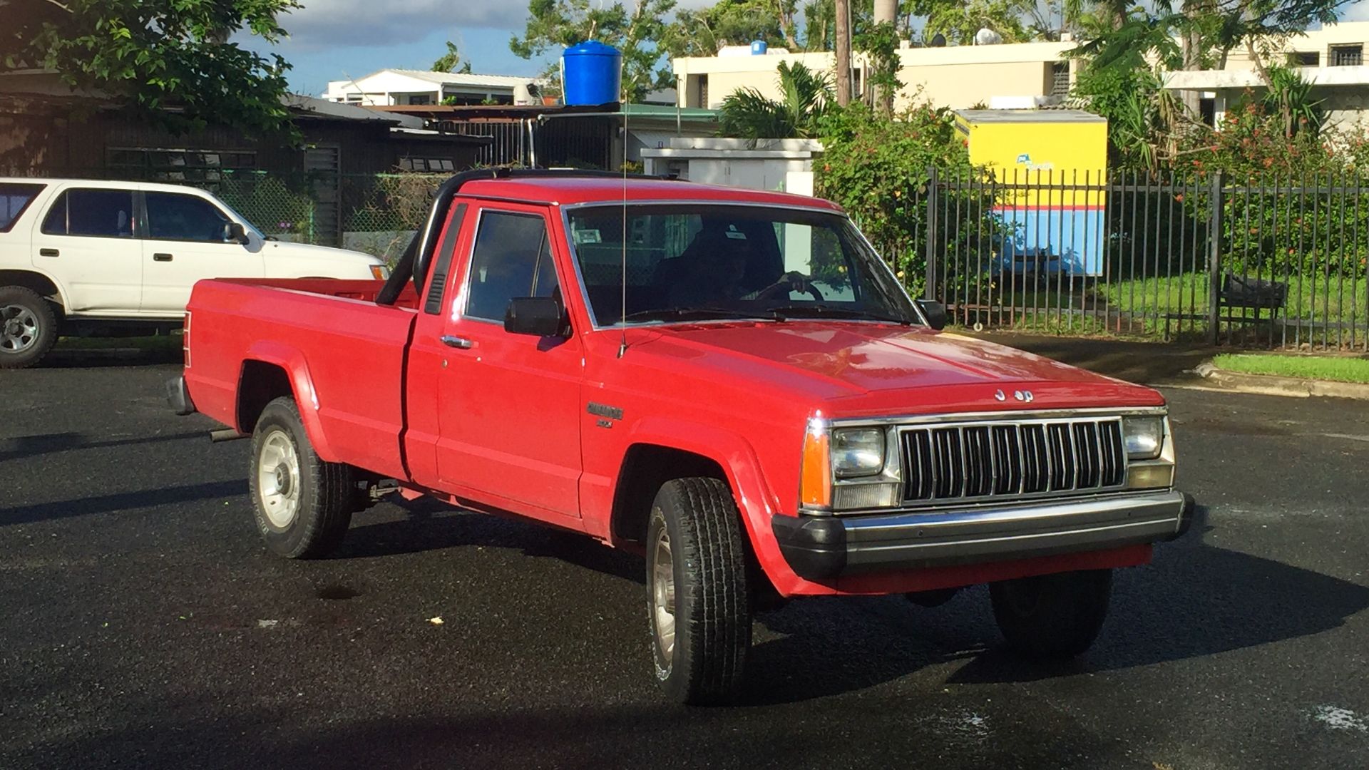 File:Jeep Comanche 4x4 Puerto Rico.jpg