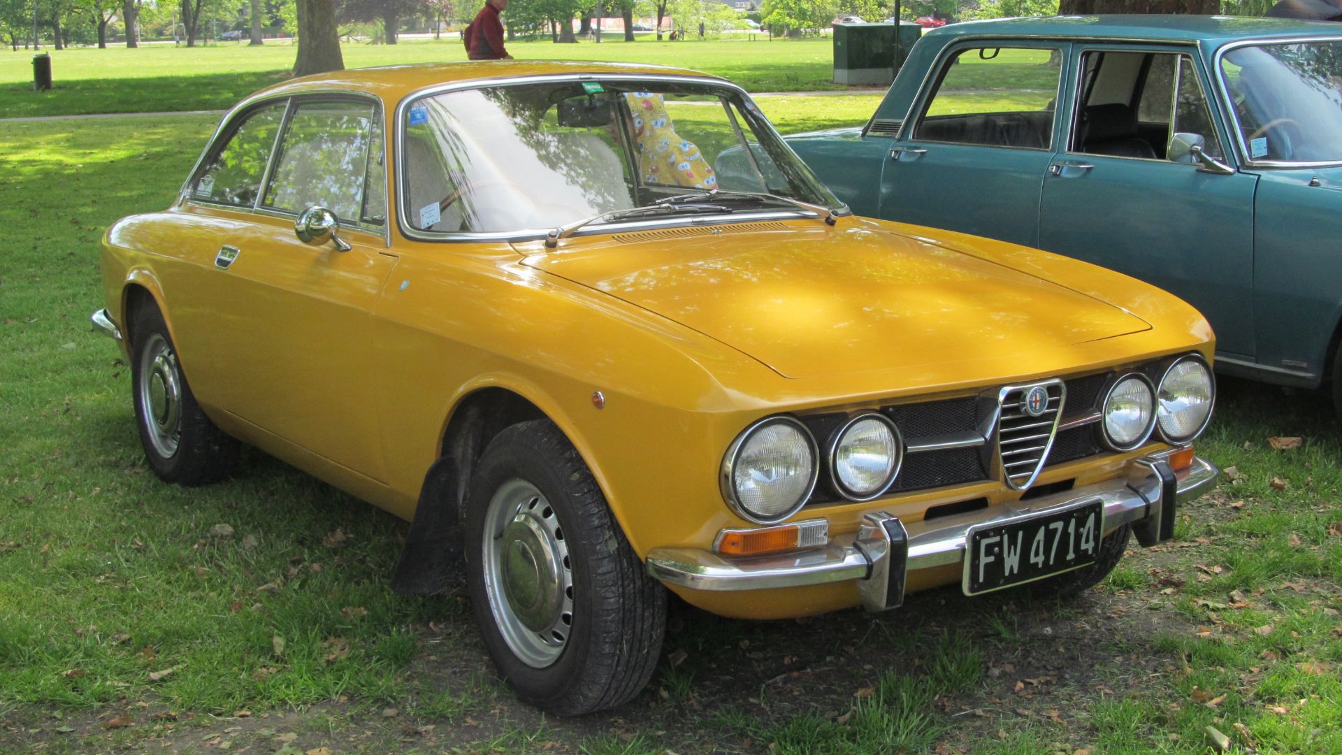 File:1970 Alfa Romeo 1750 GTV (15794119602).jpg