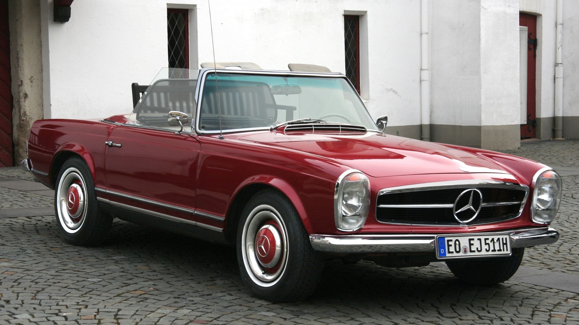 File:1964 Mercedes-Benz 230SL roadster front 3q.jpg