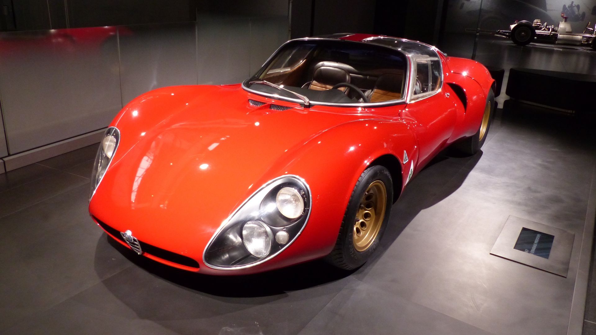 File:Alfa Romeo 33 Stradale 1967 Museo Storico OCT 2015.jpg