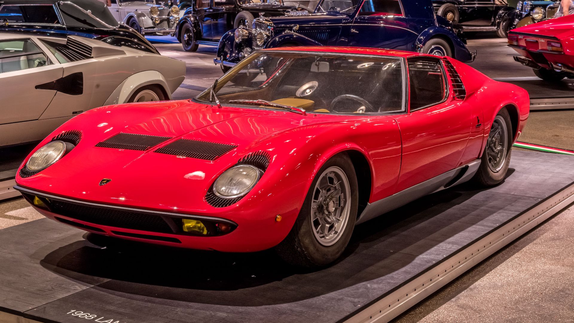 File:Lamborghini Miura (Kirchzarten) jm21313.jpg