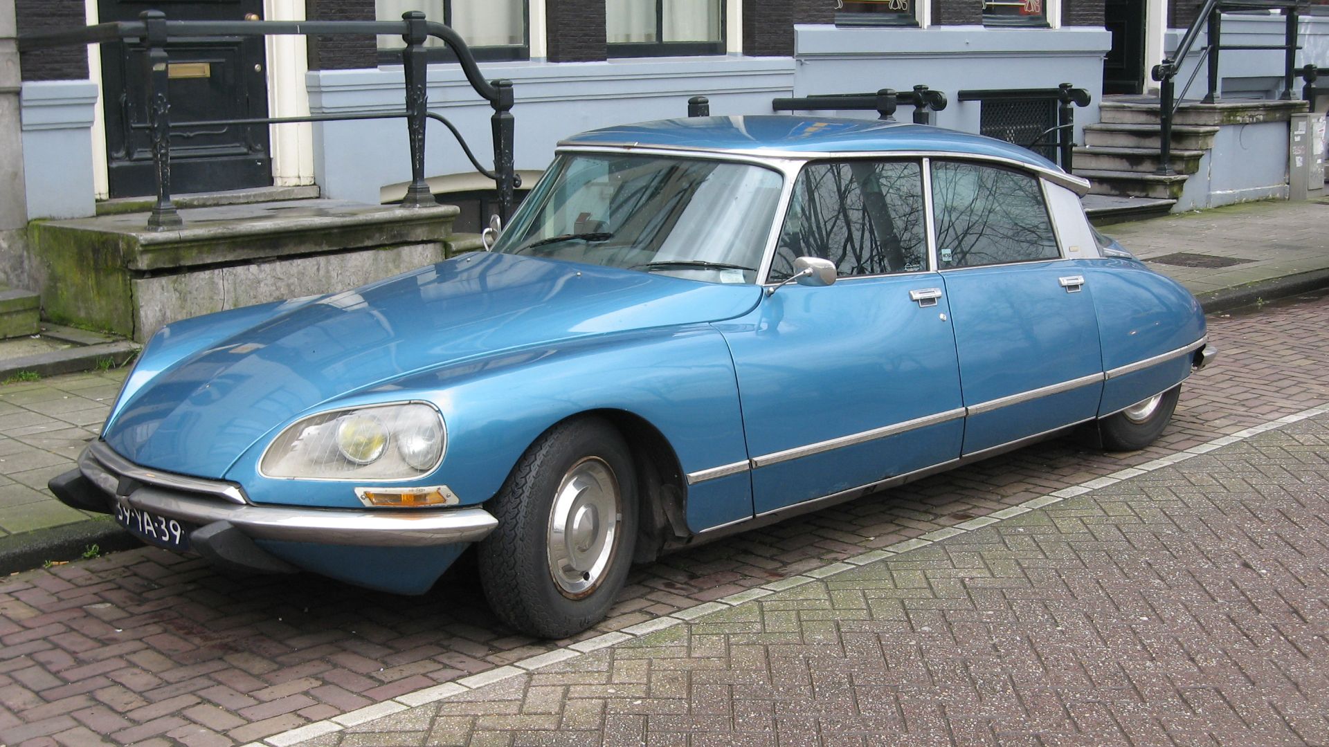 File:Citroen ds.jpg