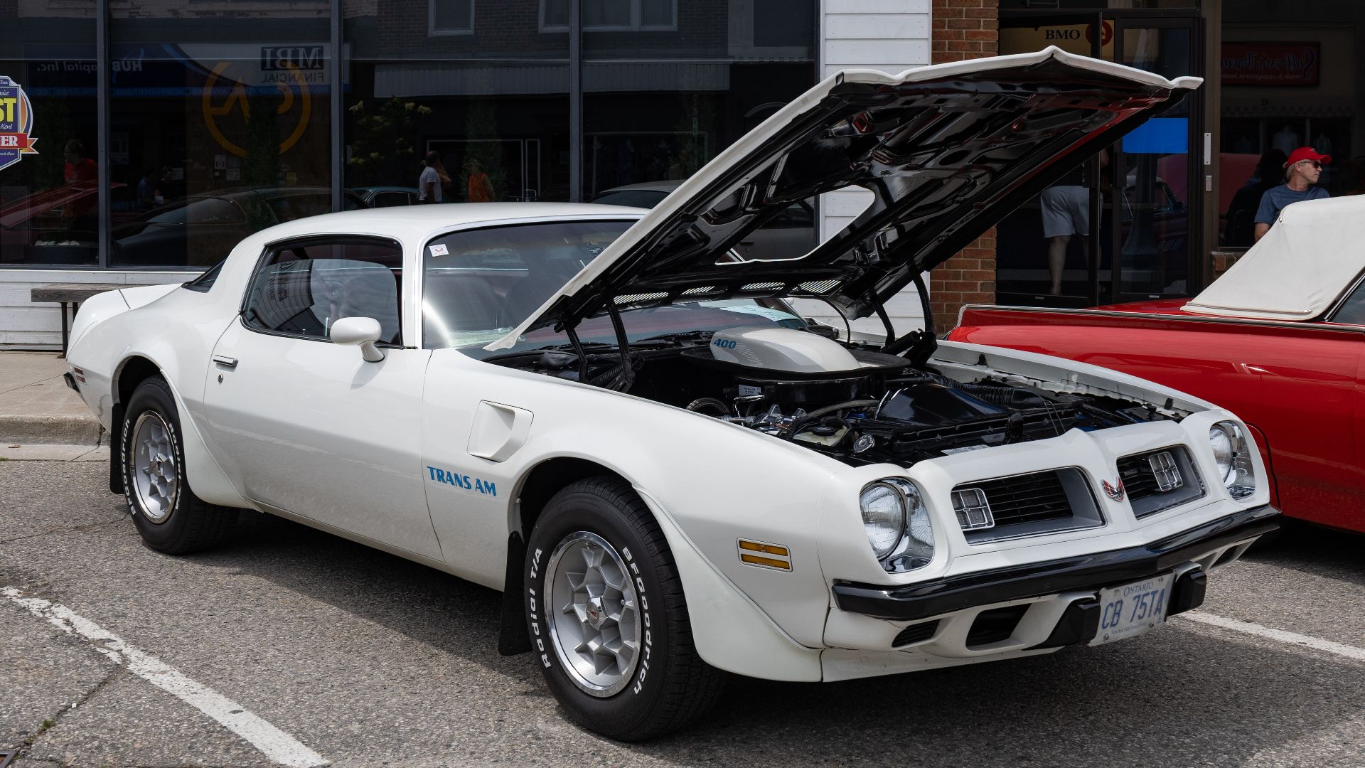 File:1975 Pontiac Firebird Trans Am, Blenheim Classics Auto Show, Blenheim, Ontario, 2025-06-21 01.jpg