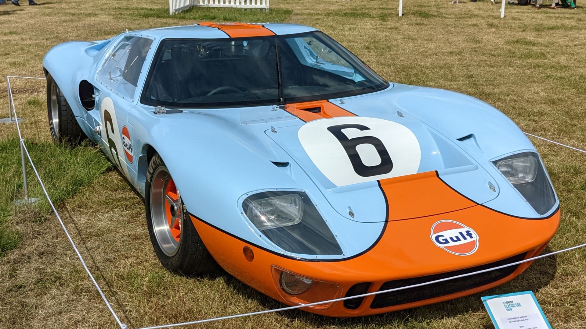 File:Ford GT40 1.jpg