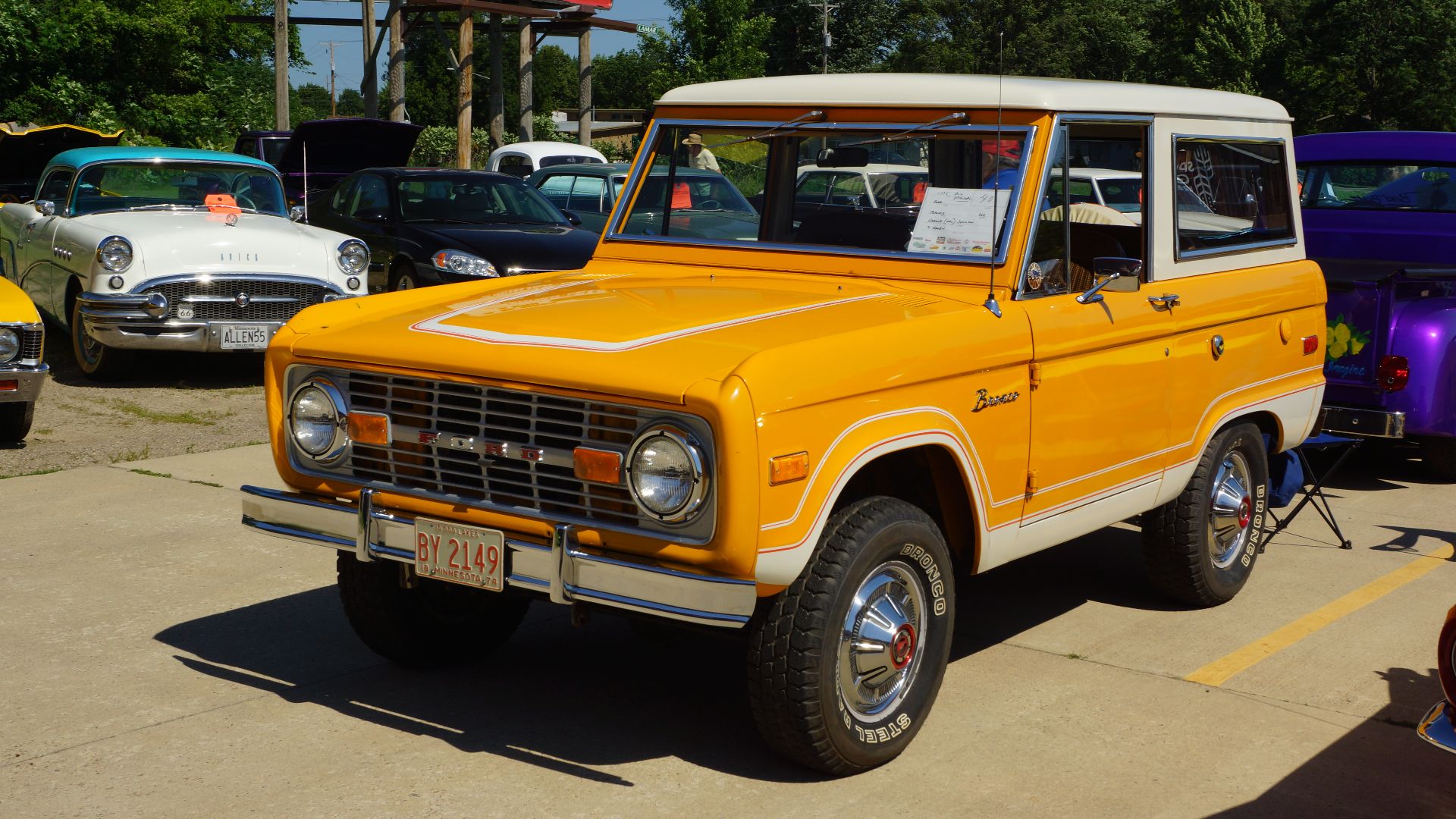 File:1975 Ford Bronco (42383275805).jpg