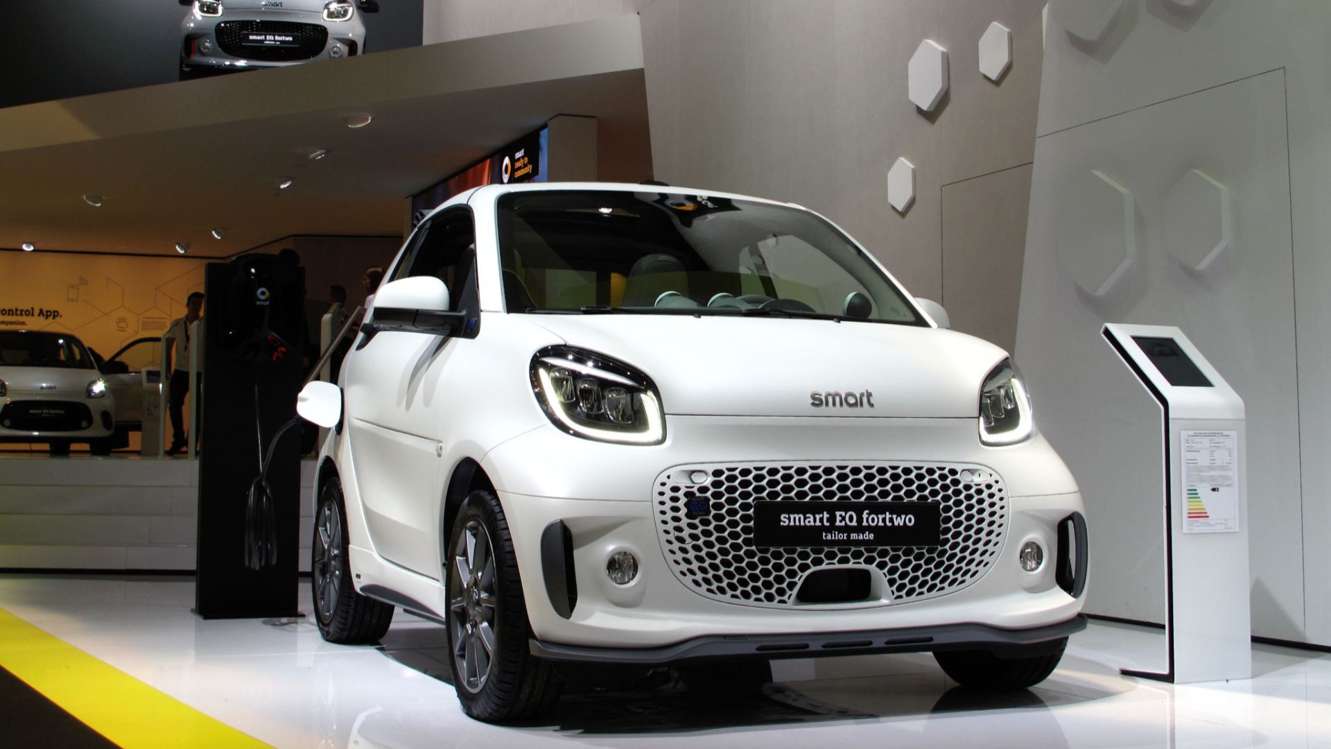 File:Smart EQ Fortwo facelift (48815789117).jpg