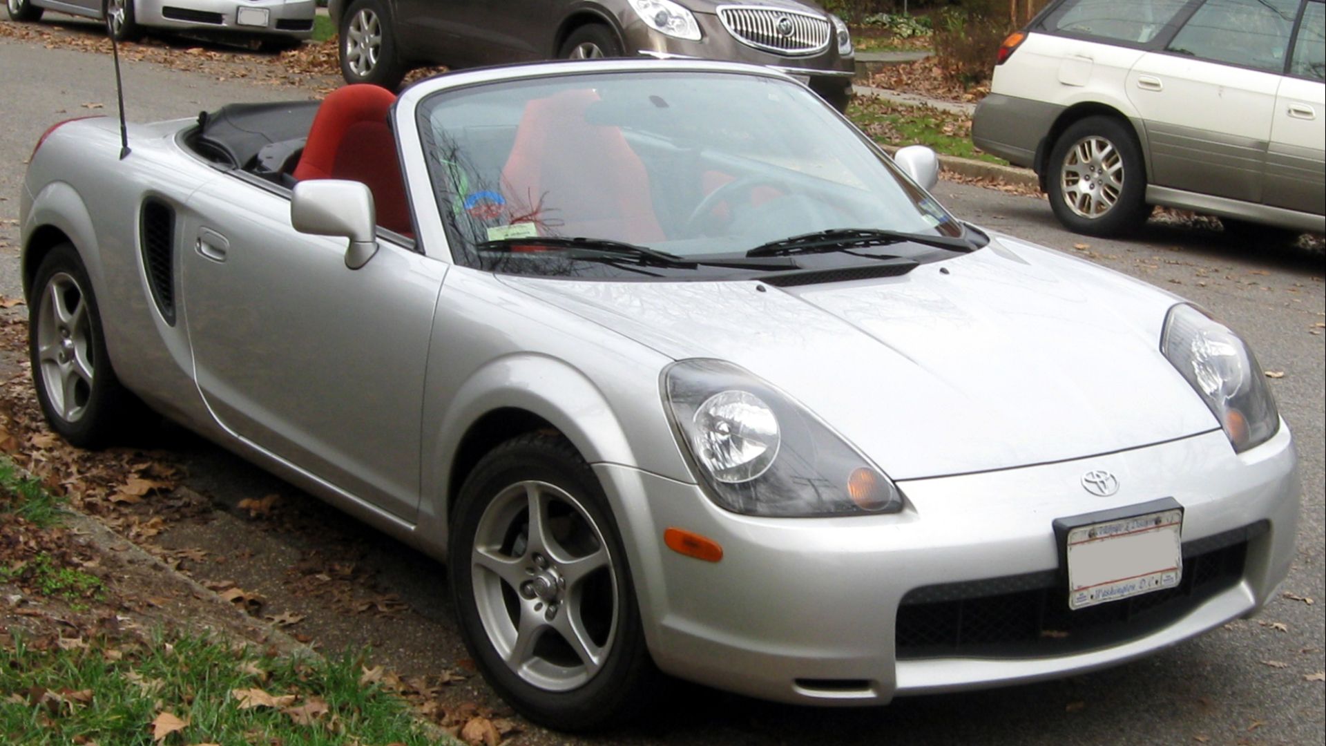 File:2000-2002 Toyota MR2 Spyder -- 11-26-2011.jpg