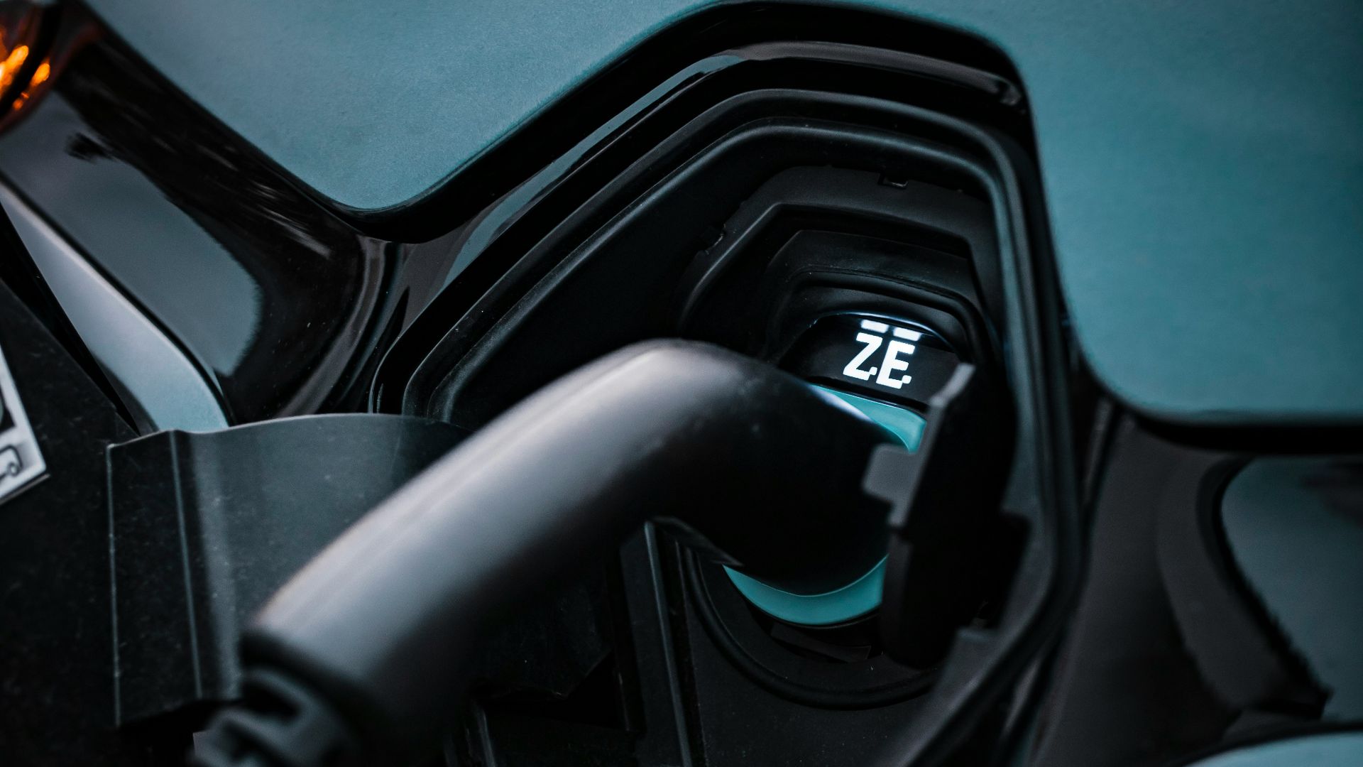 black car gear shift lever