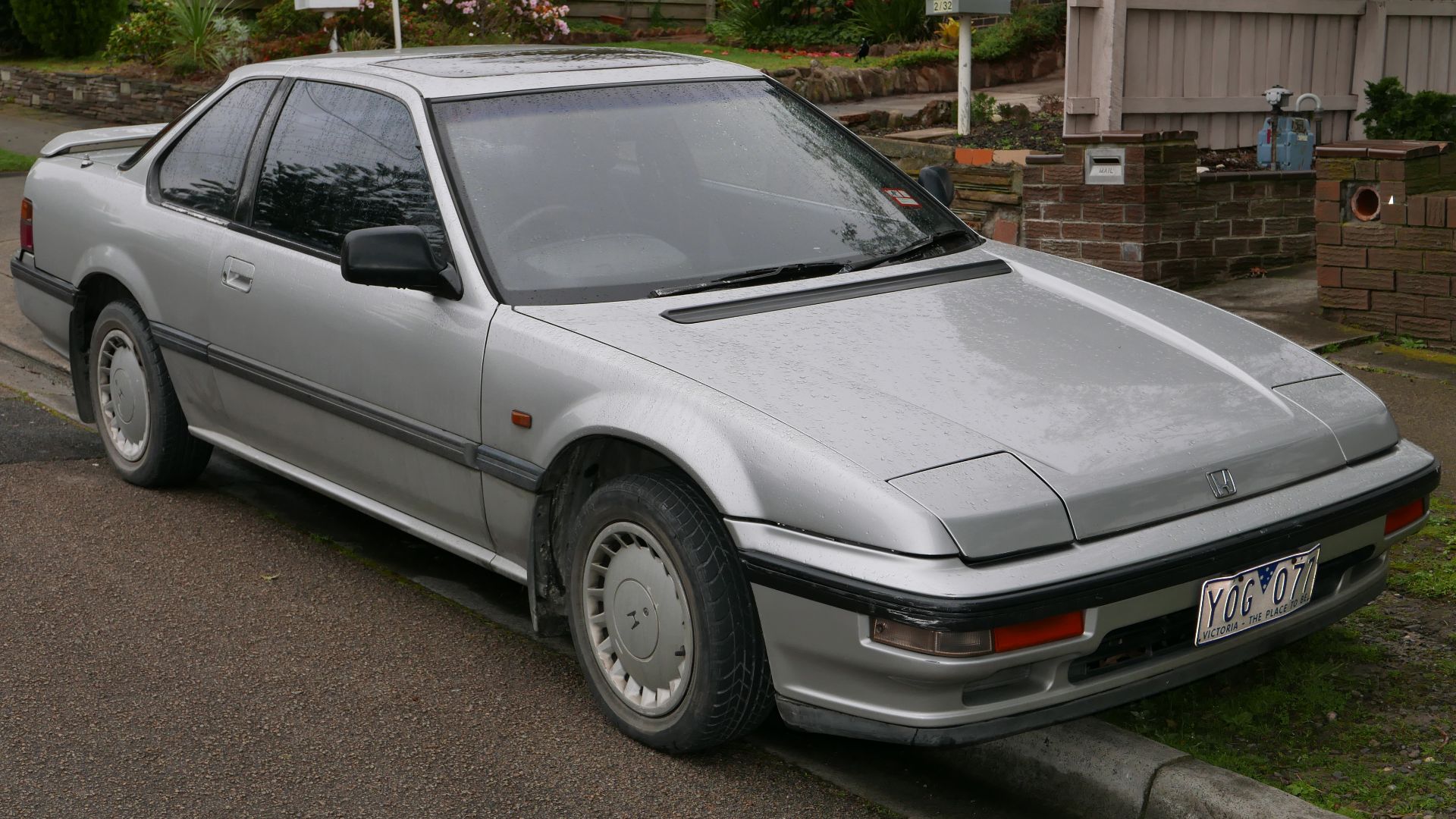File:1988 Honda Prelude Si 4WS coupe (2015-08-07) 01.jpg