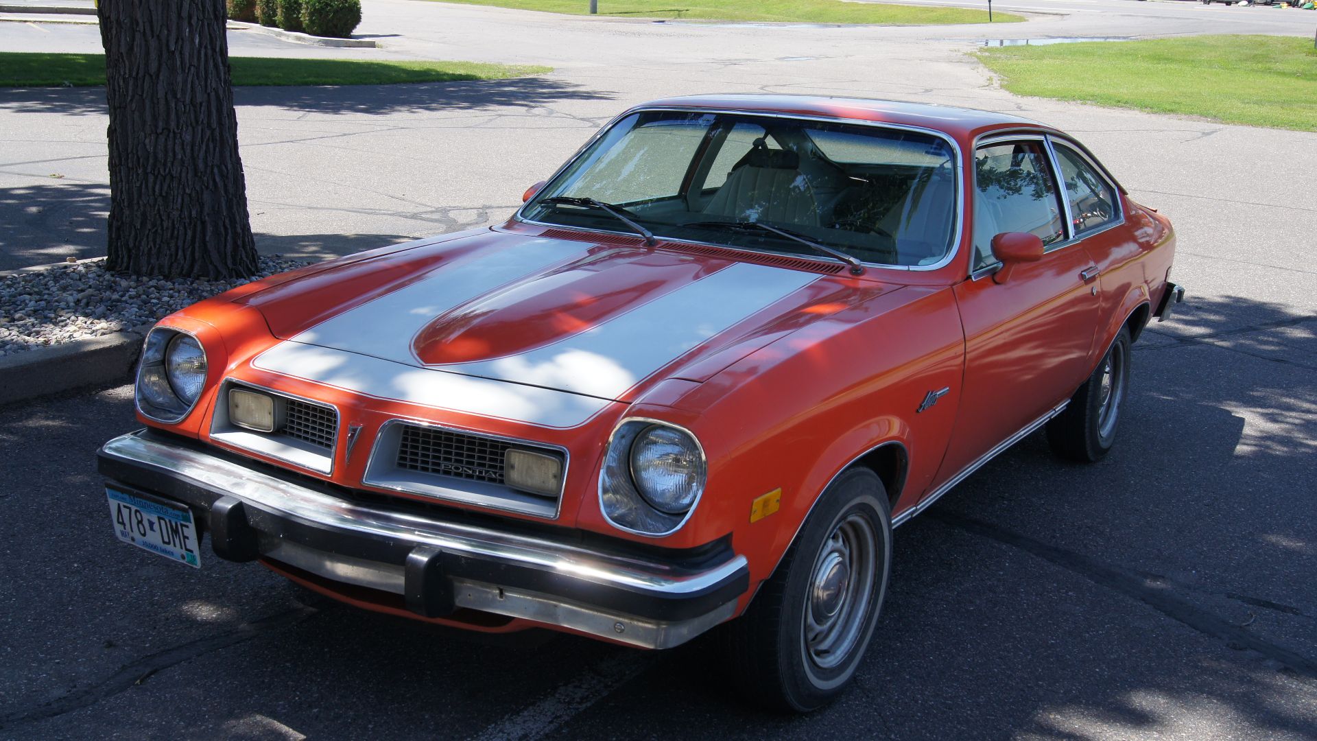 File:1976 Pontiac Astre (14607350054).jpg