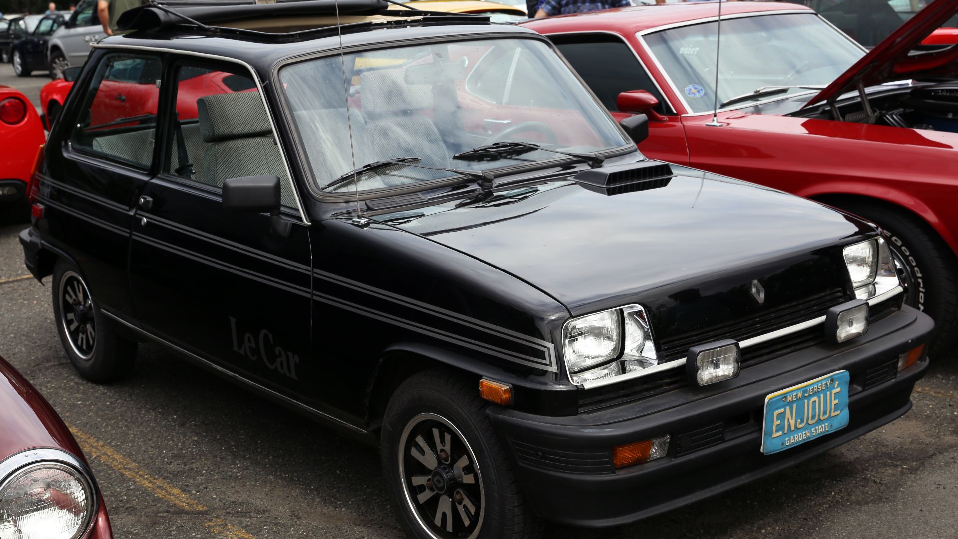 File:1983 Renault Le Car Sport in black.jpg