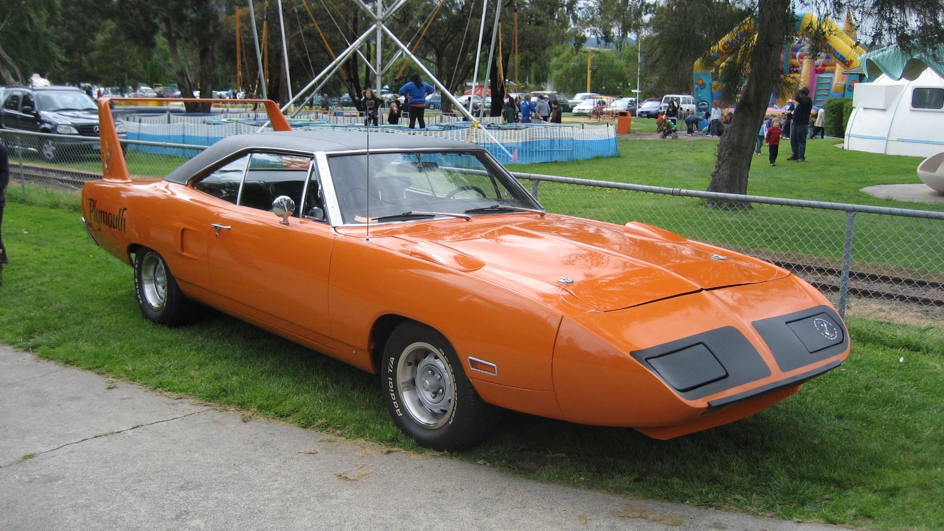 File:1970 Plymouth Superbird.jpg