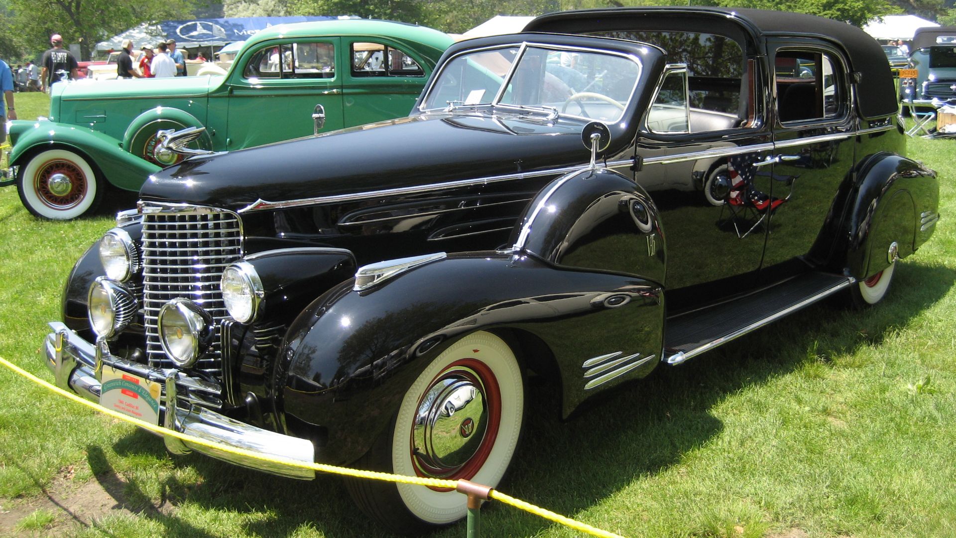 File:1940 Cadillac 90.JPG