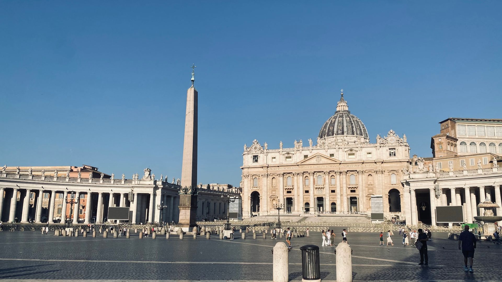 File:Vatican Z 01.jpg