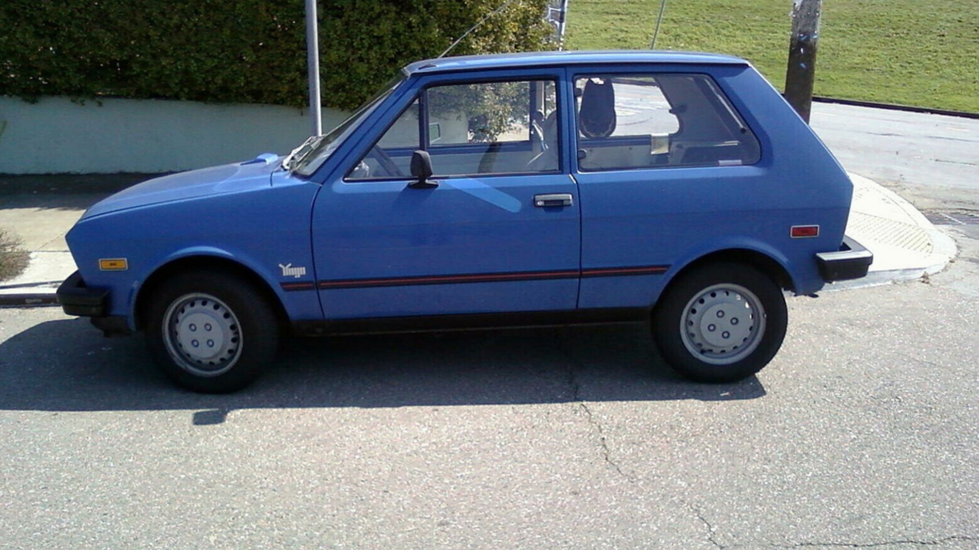 File:Blue Yugo GV in San Francisco.jpg