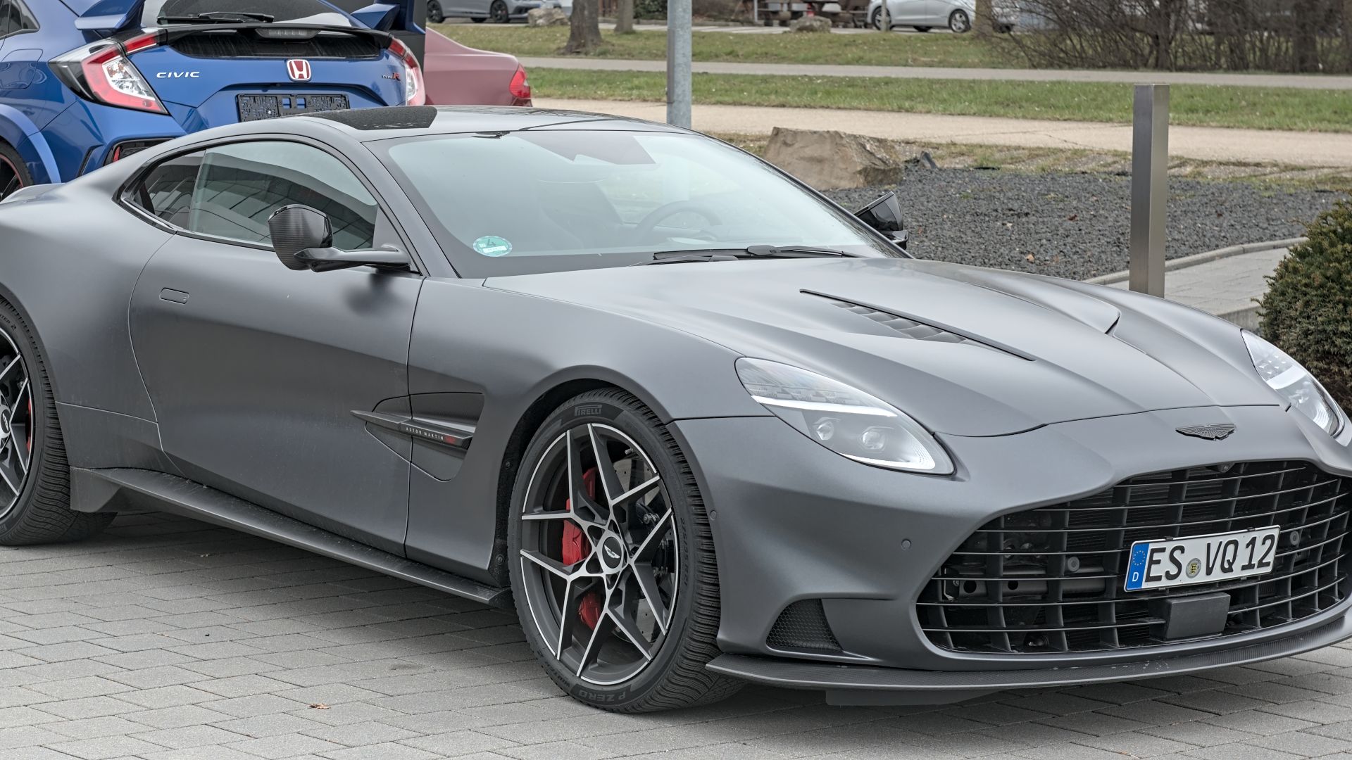 File:Aston Martin Vanquish (2024) DSC 7892.jpg