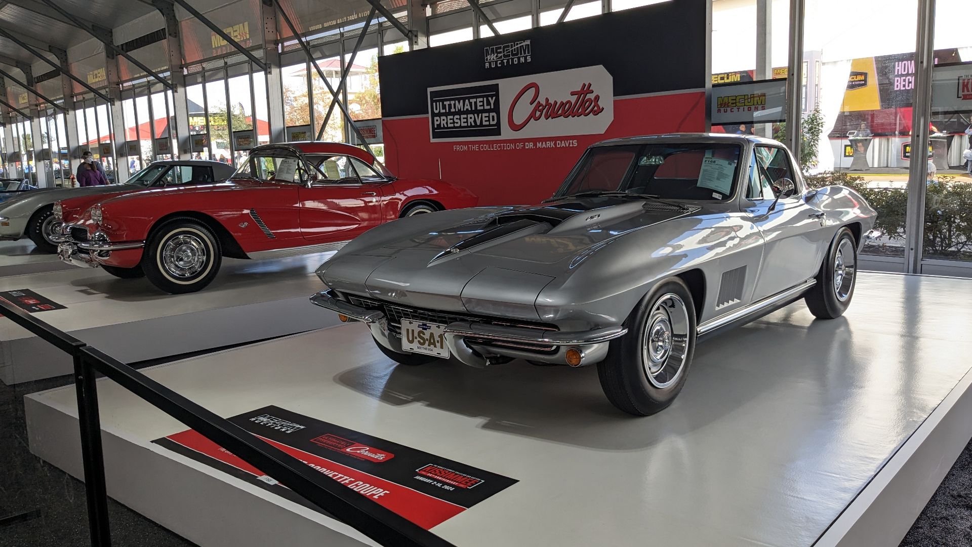 File:1967 Chevrolet Corvette Coupe, Mecum Auctions Kissimmee 2024.jpg