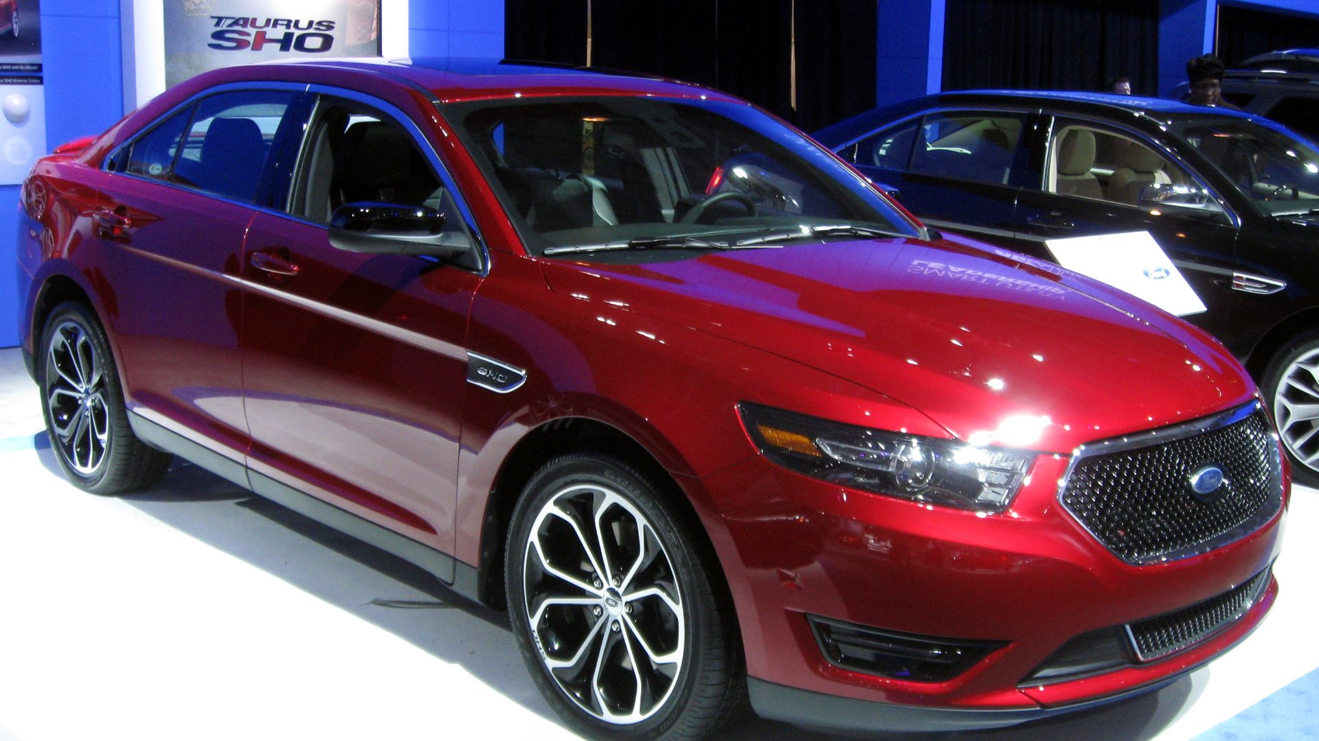 File:2013 Ford Taurus SHO -- 2012 DC.JPG