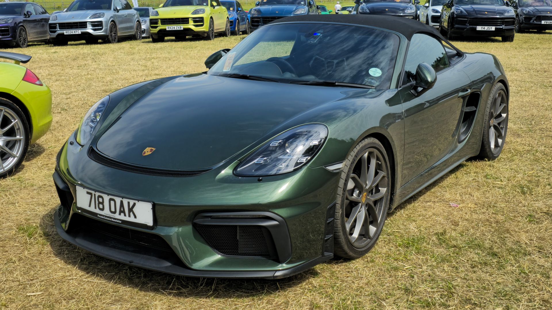 File:2021 Porsche 718 Spyder 3.jpg