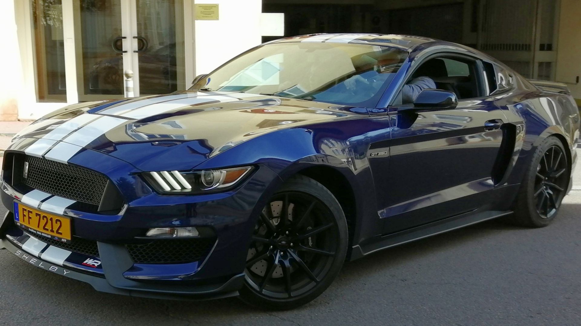 File:Ford Mustang Shelby GT350 (47026343544).jpg