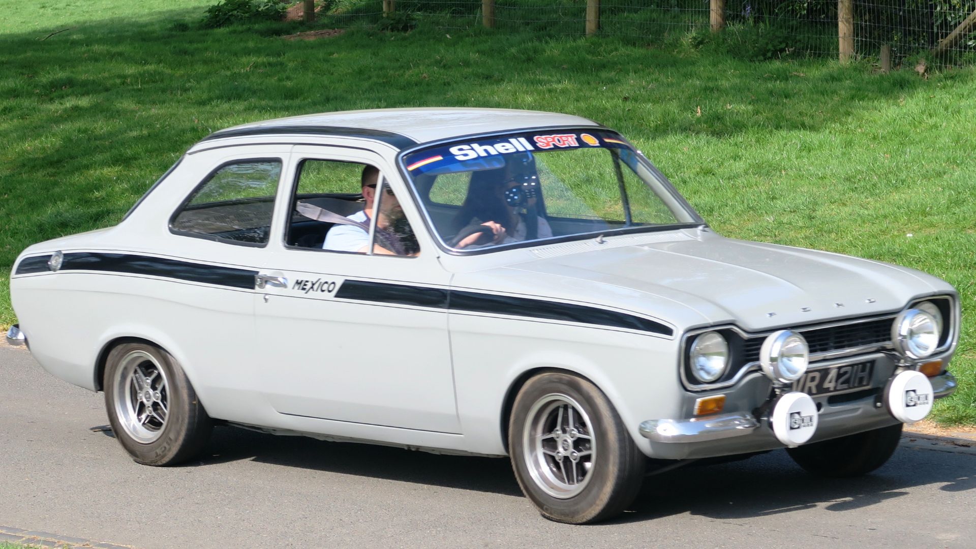 File:Ford Escort MkI Mexico arriving Weston.jpg