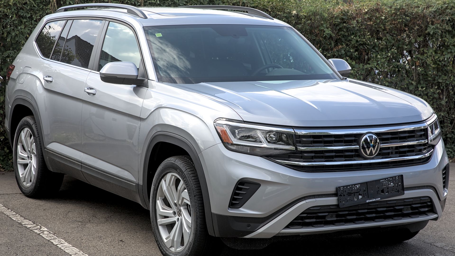 File:2021 Volkswagen Atlas 1X7A0392.jpg