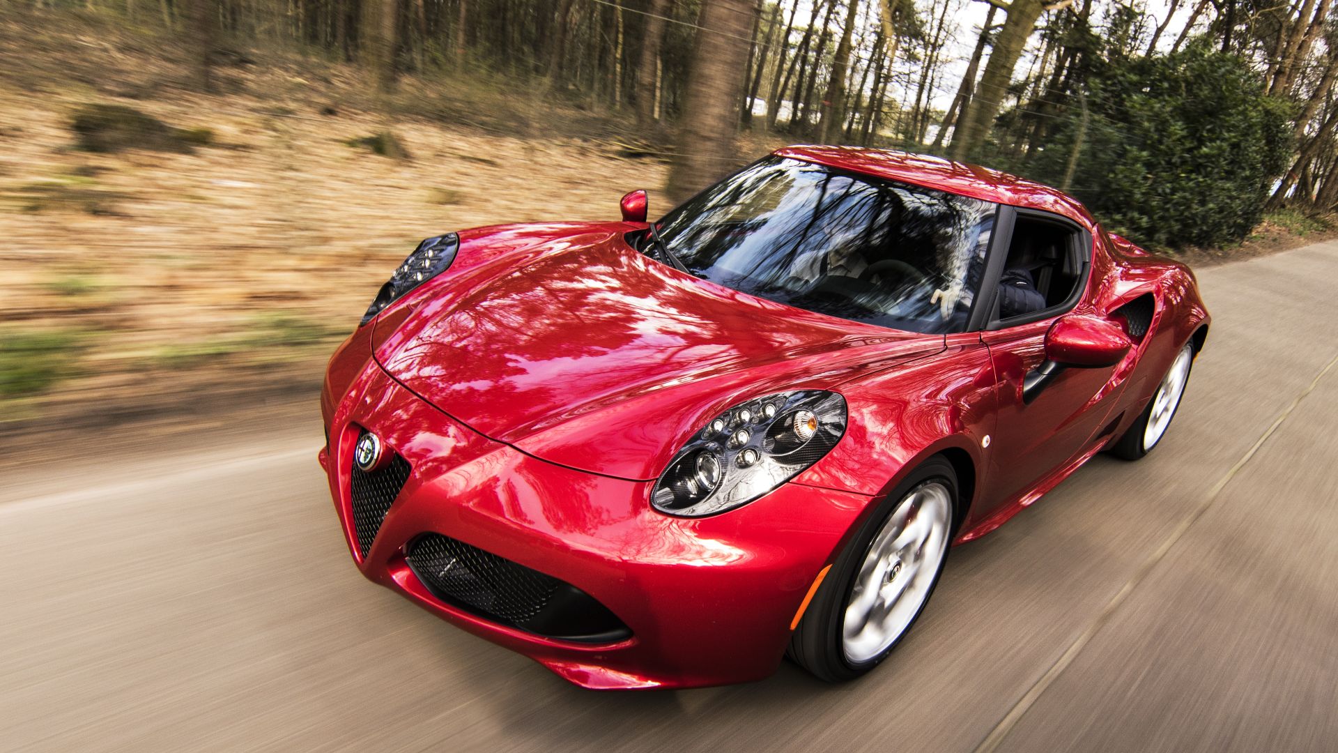 File:Red Alfa Romeo 4c.jpg