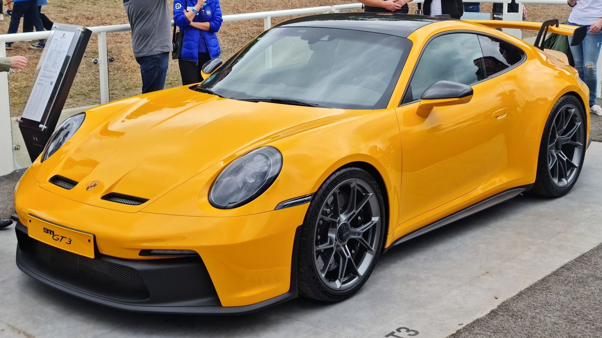 File:2021 Porsche 911 GT3 (992).jpg