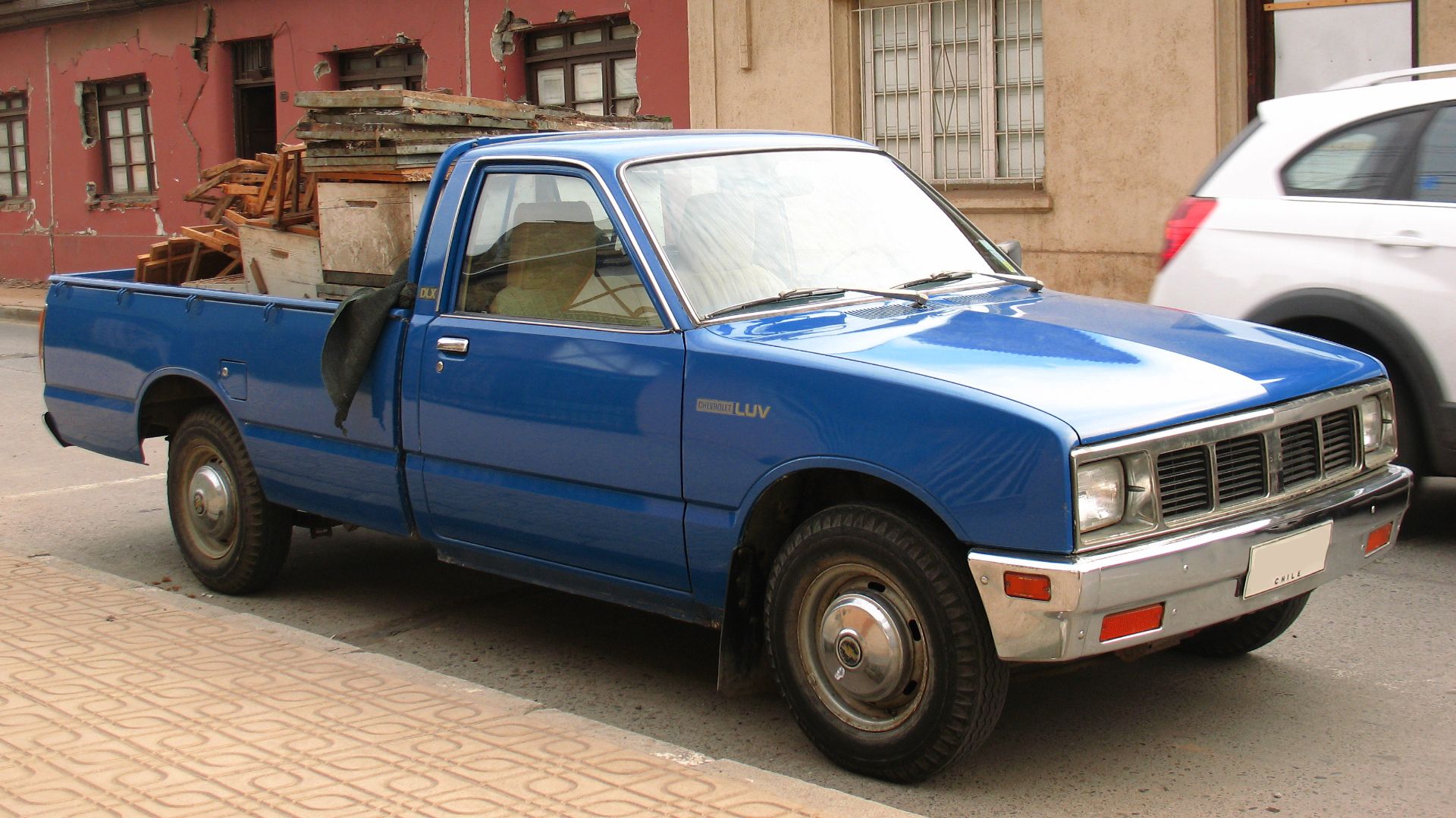 File:Chevrolet Luv 1600 DLX 1986 (16681691829).jpg