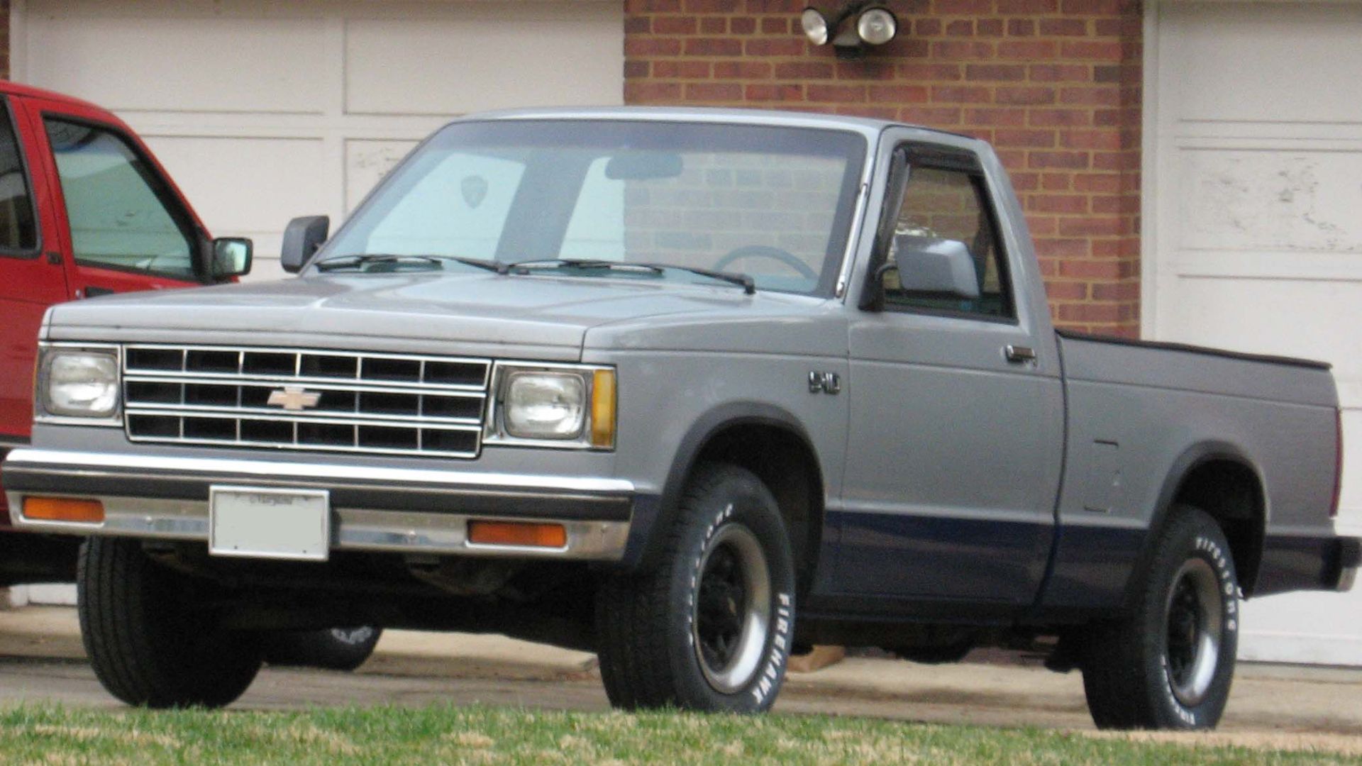 File:1st-Chevrolet-S10.jpg