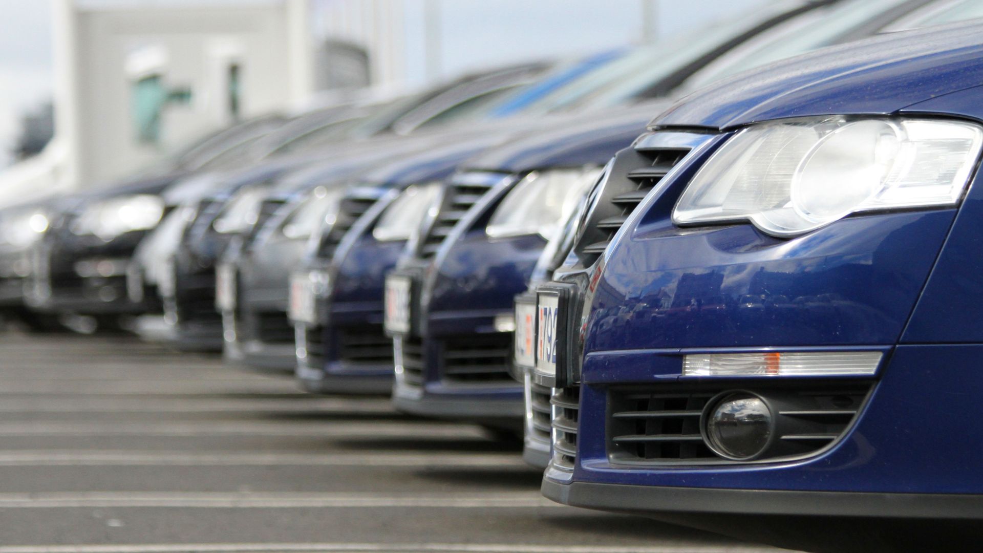 File:Cars for sale (6046441241).jpg