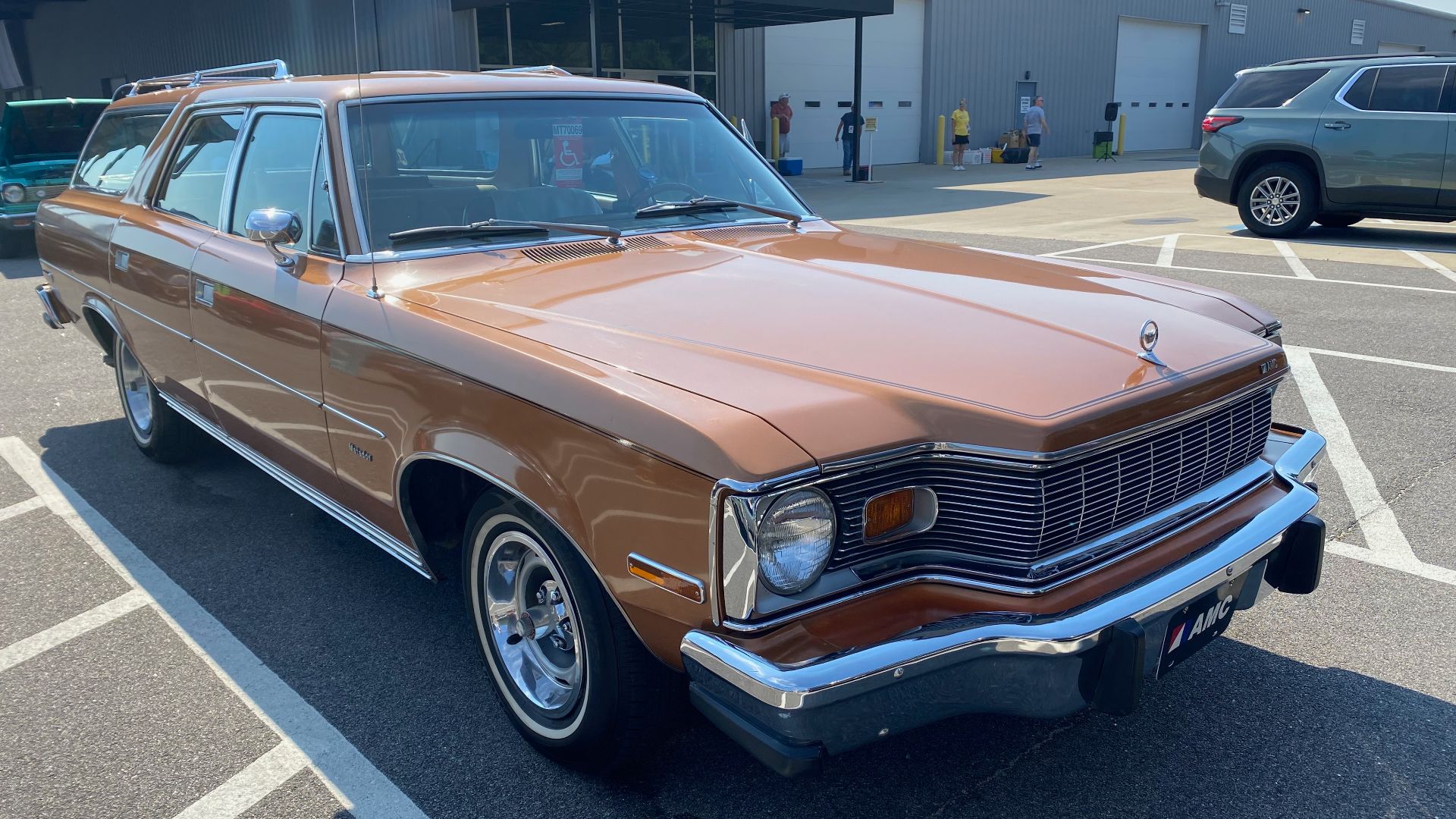 File:1978 AMC Matador Station Wagon 3-row in Golden Ginger at 2024 AMO 1of8.jpg
