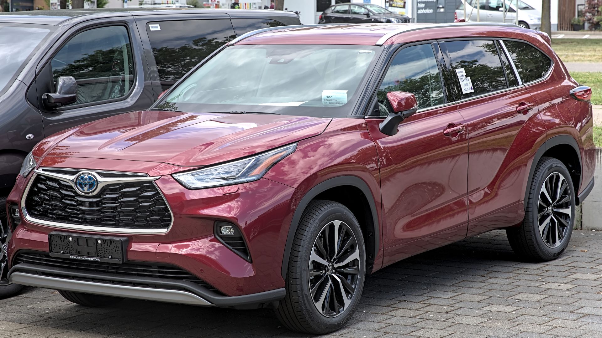 File:Toyota Highlander Hybrid (XU70) 1X7A0197.jpg