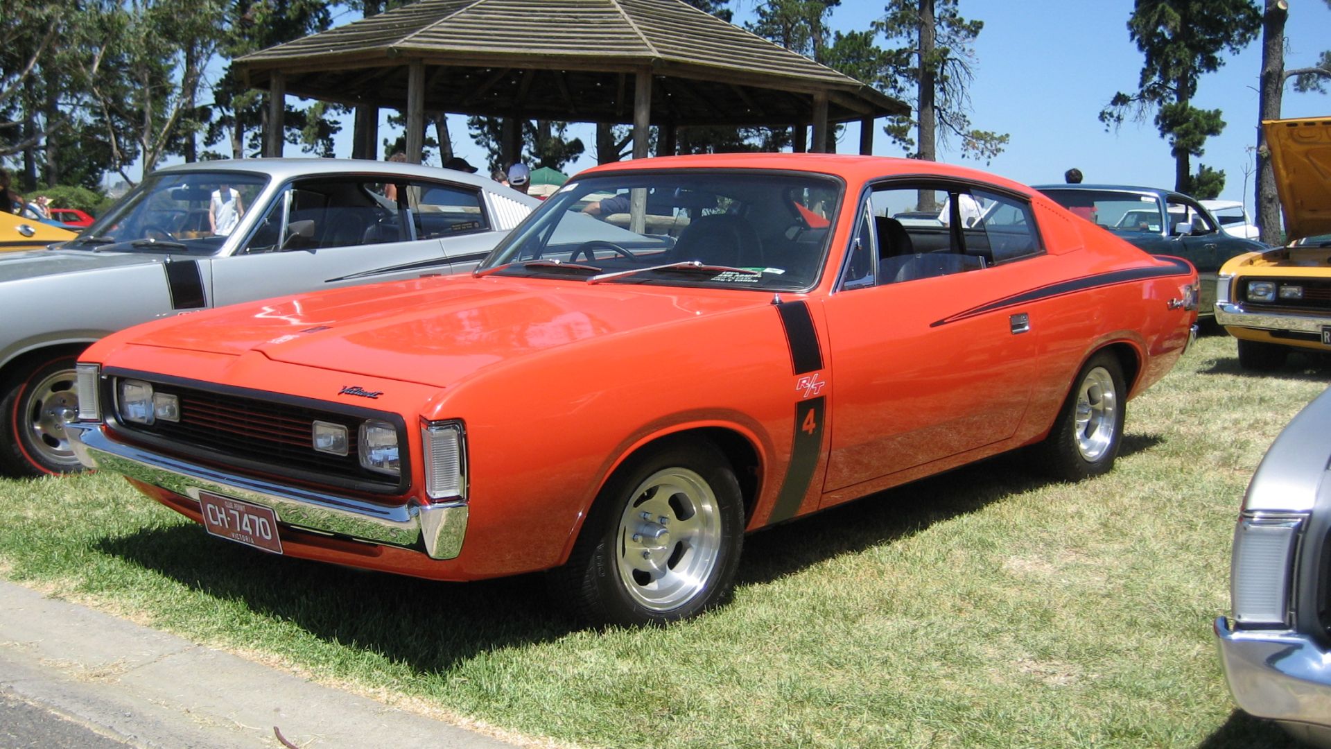 File:Chrysler Valiant VH Charger E49 (3).jpg