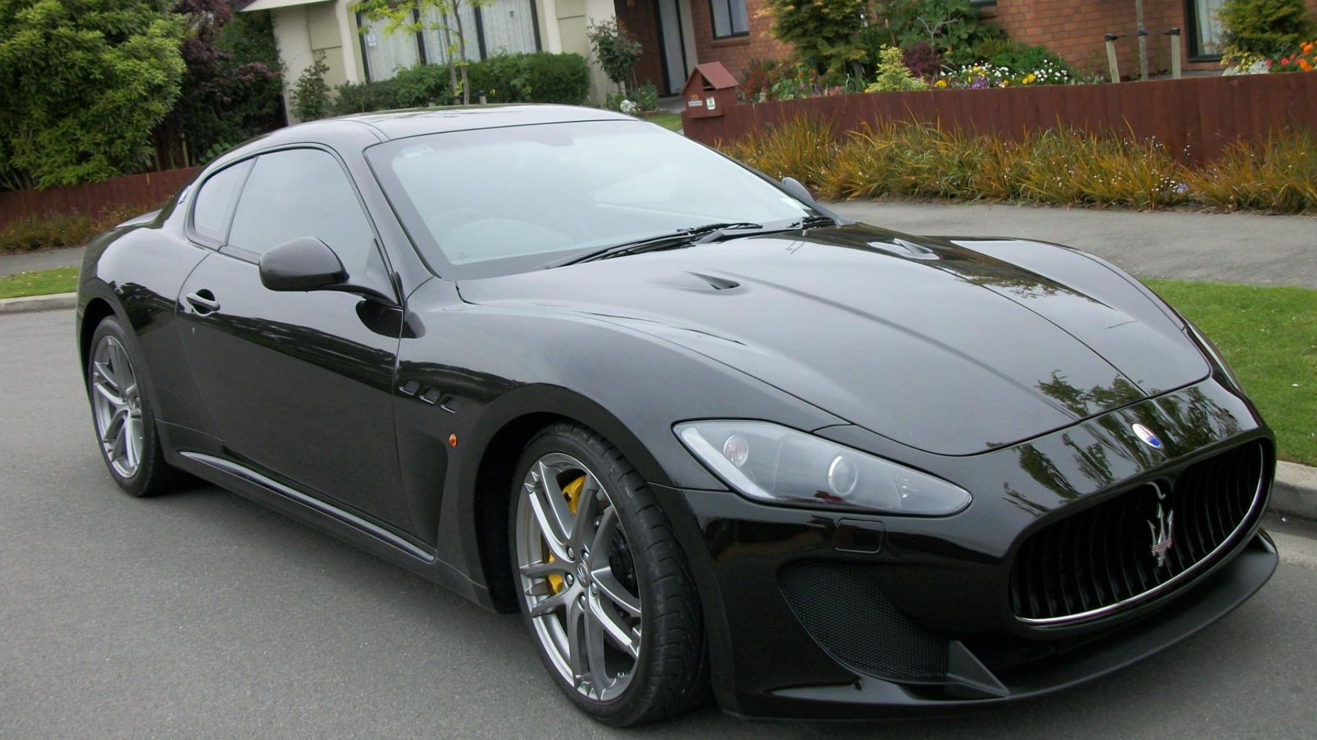 File:2011 Maserati GranTurismo MC Stradale (6325373082).jpg