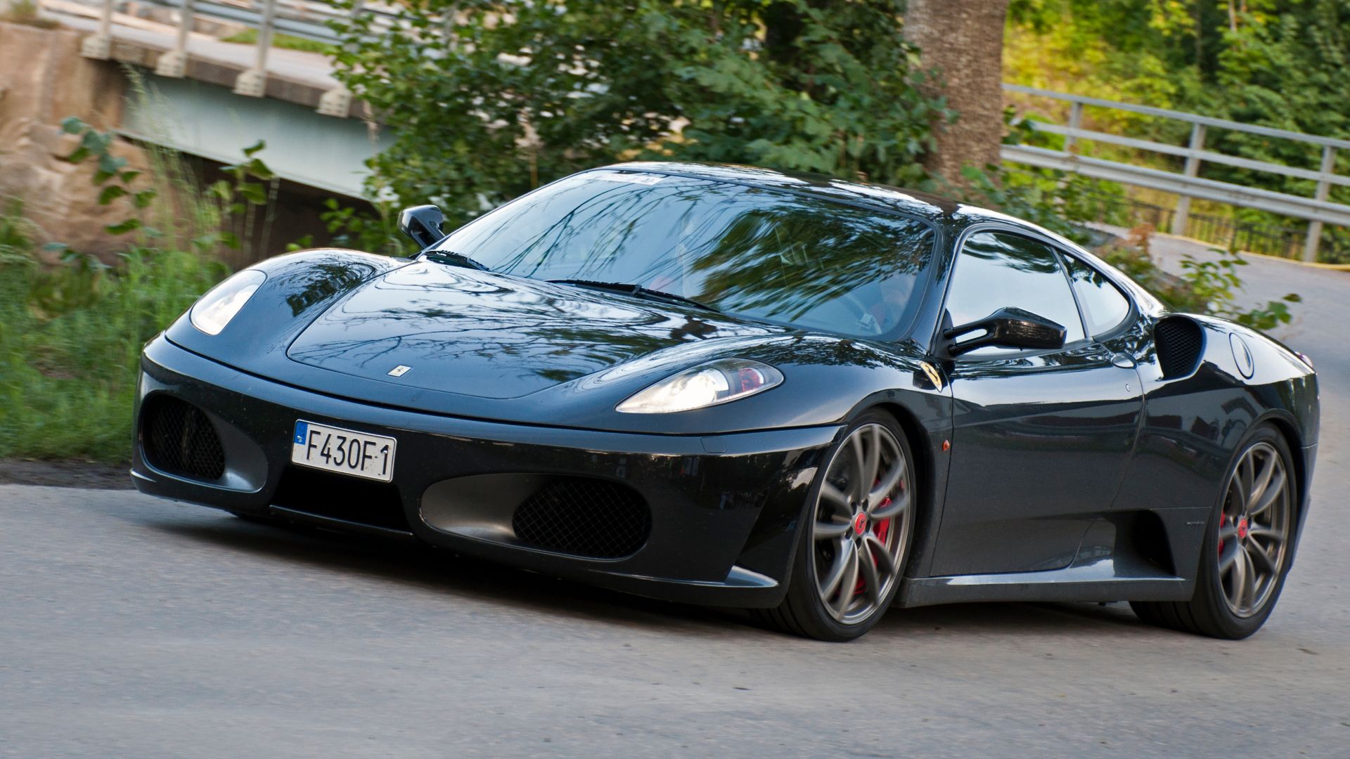 File:Ferrari F430 F1.jpg