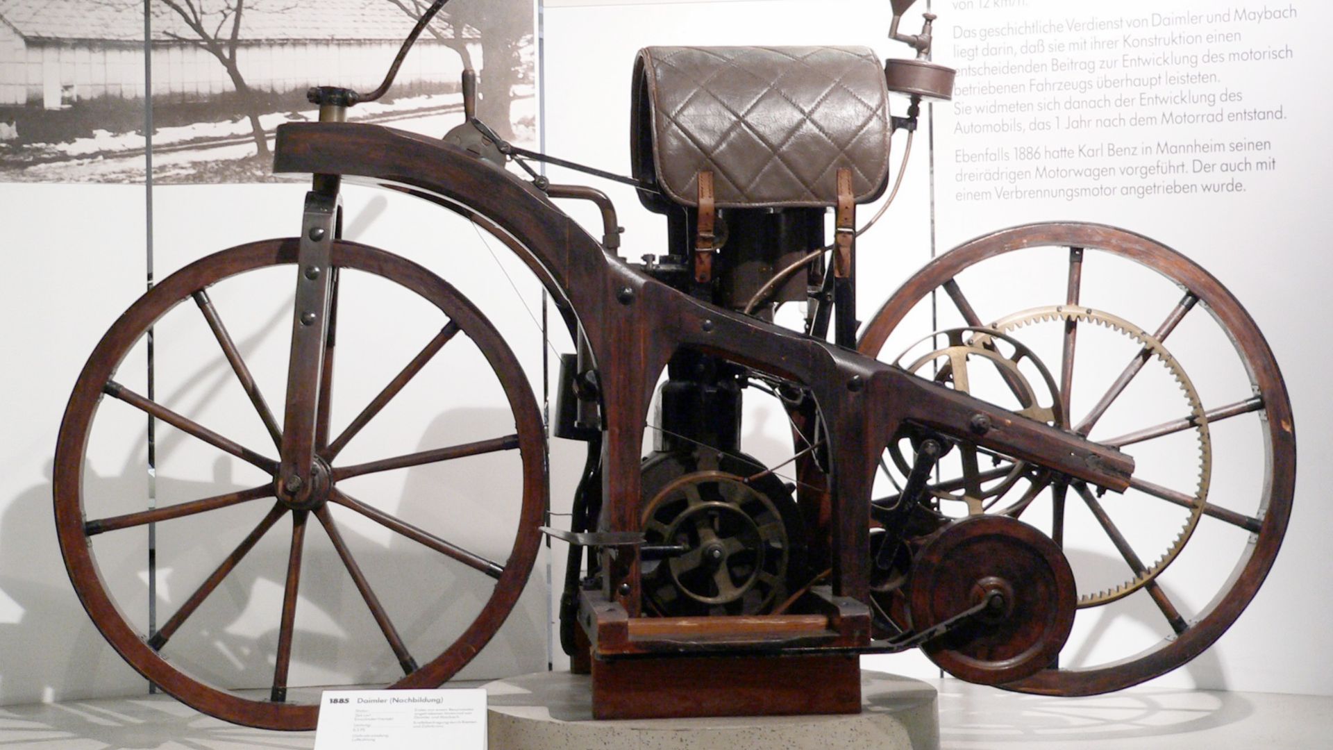 File:ZweiRadMuseumNSU Reitwagen.JPG